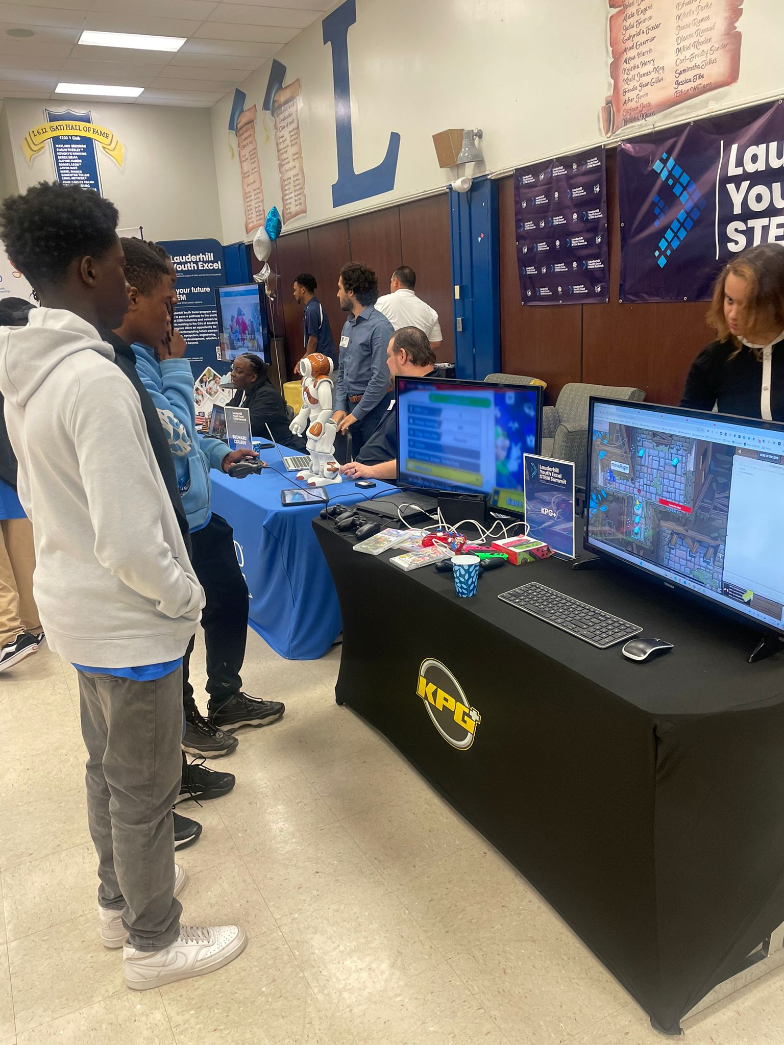 Lauderhill Youth Excel STEM Summit Photo #6